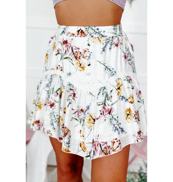 Petal Perfection Floral Mini Skirt (White/Floral)